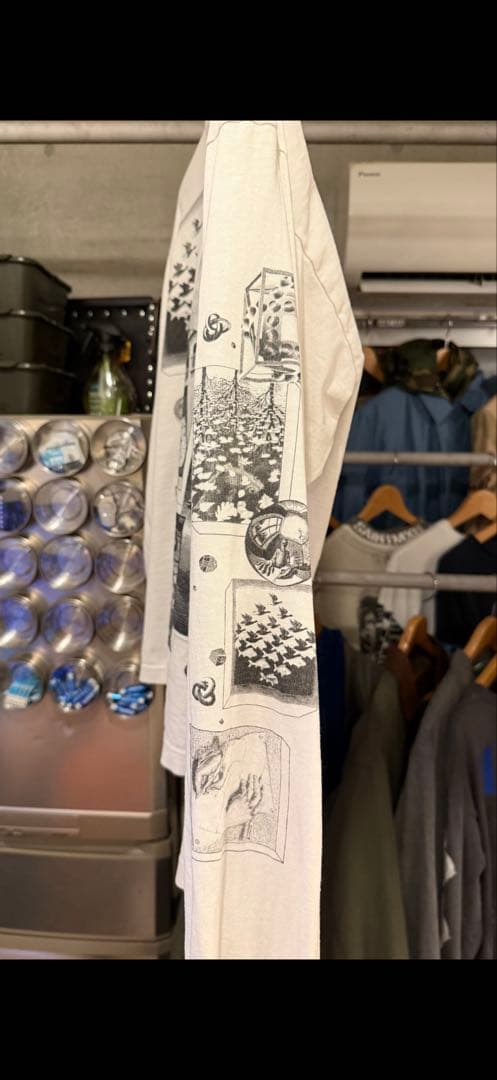 d*o様 MC ESCHER 90s ヴィンテージ 白×黒プリント　ロンT