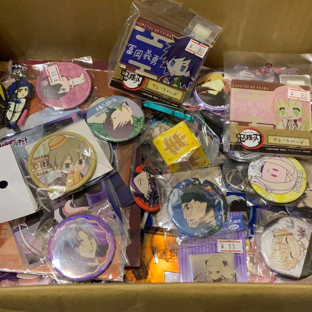 ノンジャンル グッズ アニメ まとめ　大量　ジャンプ　段ボール　女性向け