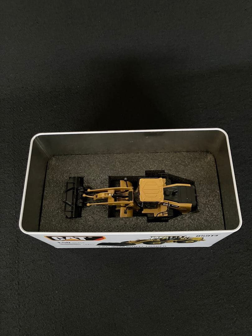 CAT 950M Wheel Loader 1:50 スケール