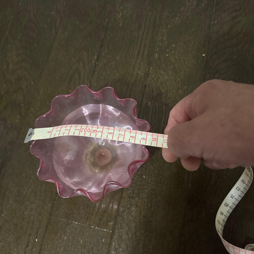 ピンクフリルエッジガラスボウル 20cm