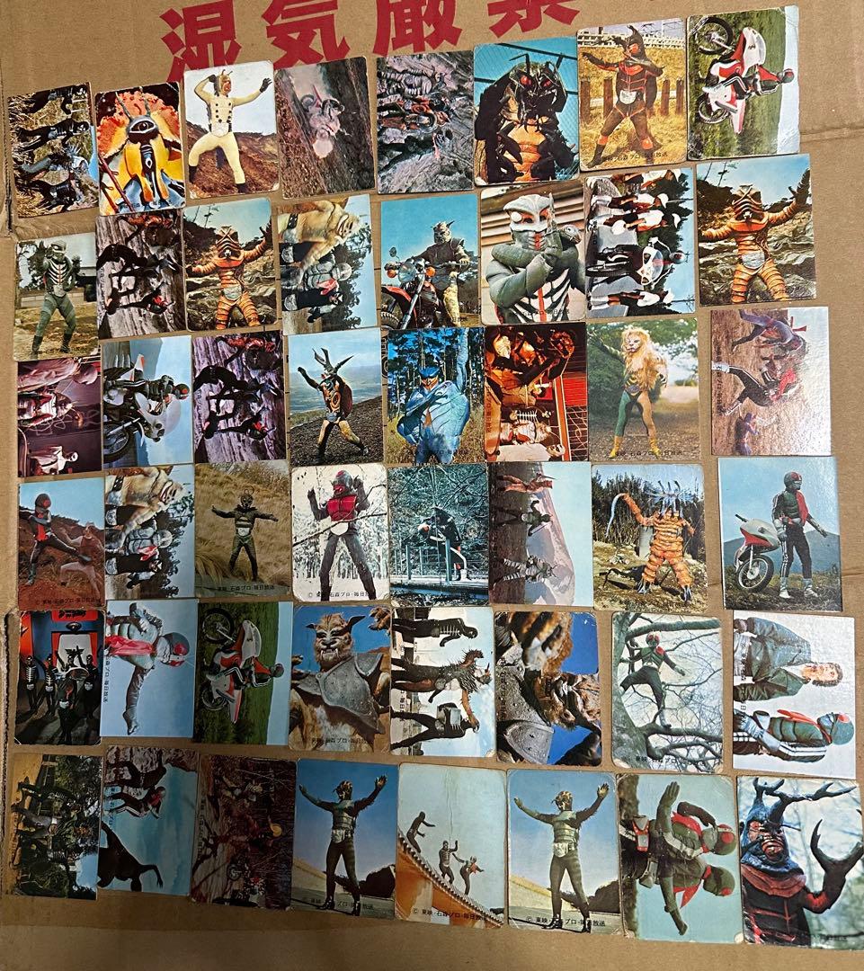 カルビー製菓 旧仮面ライダーカードセット アルバム2個付き 226枚まとめ売り