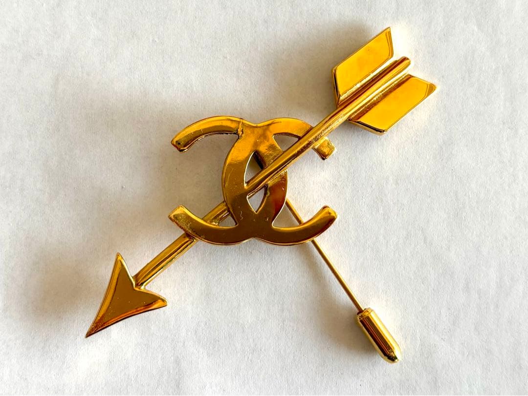 【1/11限定値下げ】CHANEL ブローチ