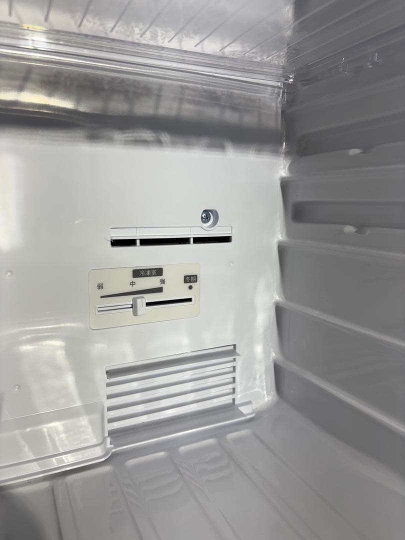 SHARP　２ドア冷蔵庫　2019年モデル　225ℓ　SJ-D23E-S