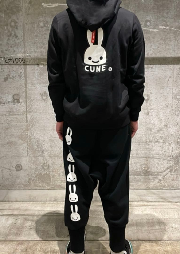 CUNE DDDC サルエルパンツ スウェット　ブラック