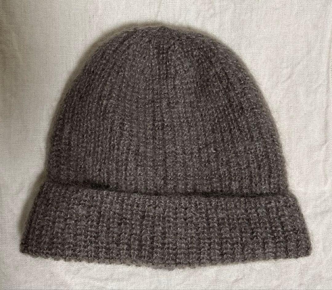 美品　chisaki ニット帽　アッシュグレー