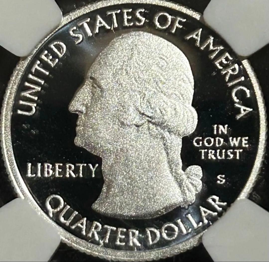 【最高鑑定】2010年銘　アメリカ　25セント銀貨　NGC鑑定　PF70