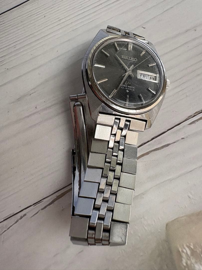 SEIKO ロードマチック 黒文字盤 ビンテージ自動巻き時計 動作品 (レ55)