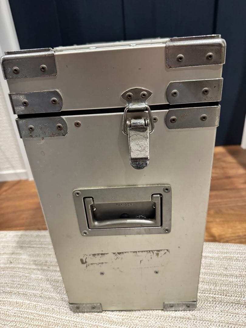 HITAC アルミボックス