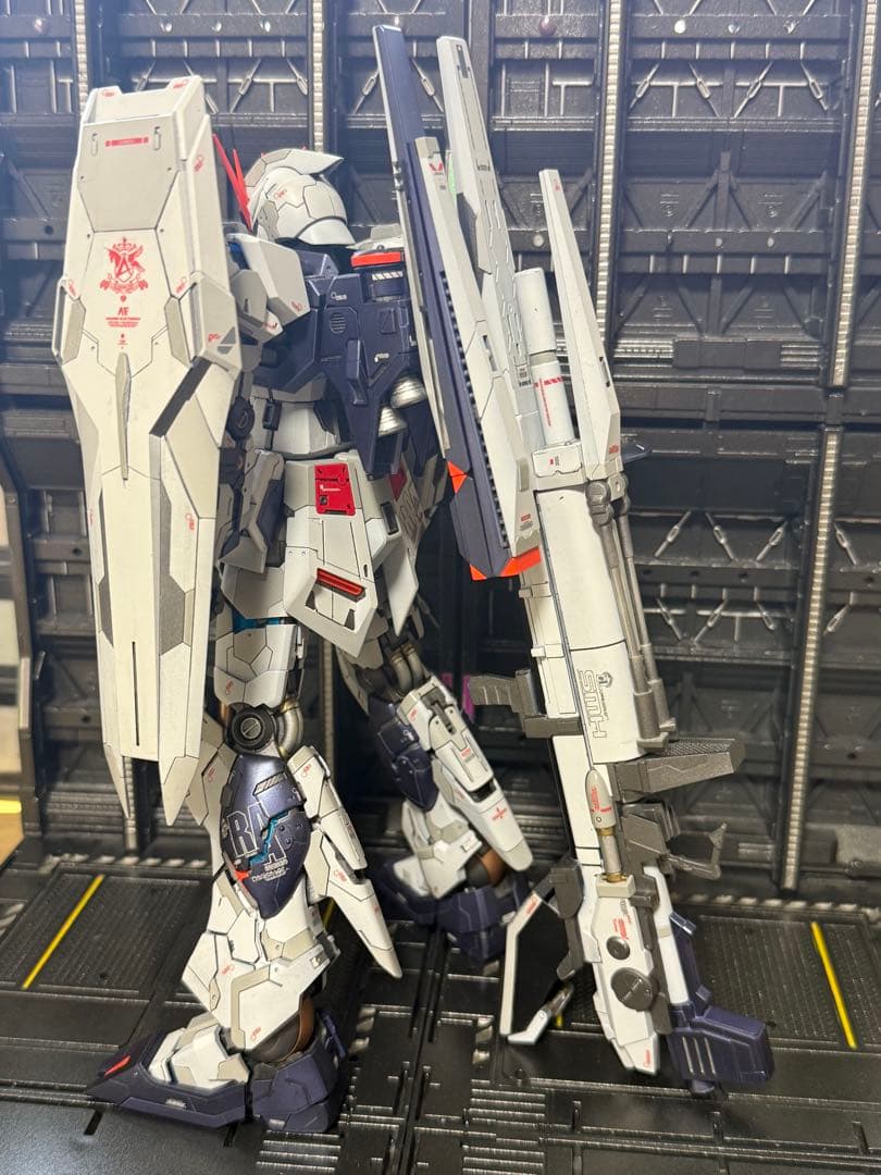 ジュン様へMG νガンダム　HWS 完成品