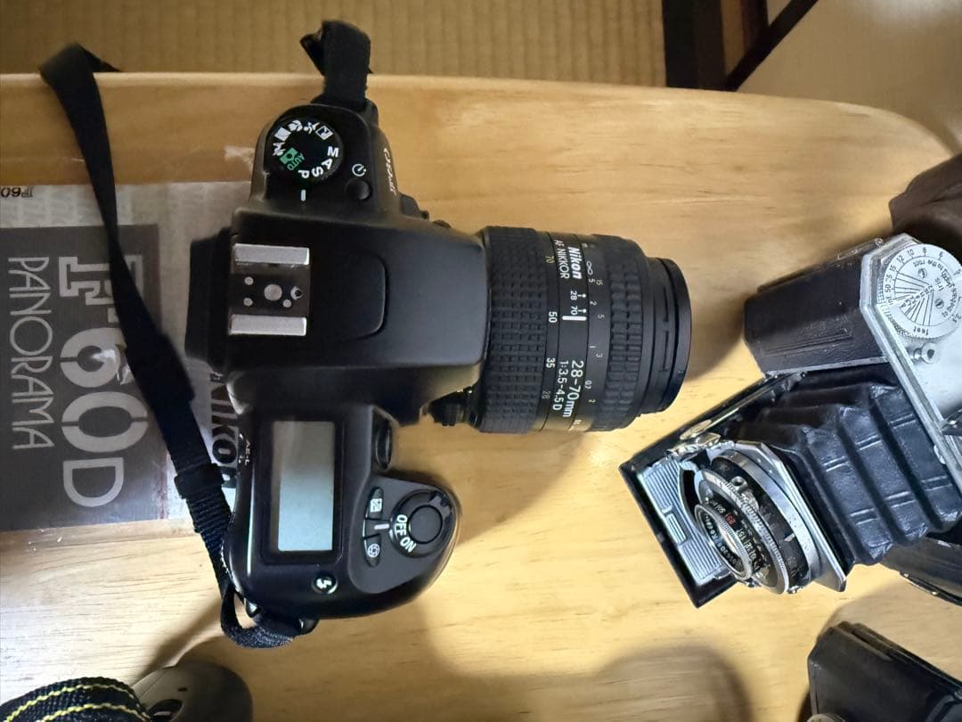 Nikon F60D フィルムカメラ Tamronレンズ SB-22