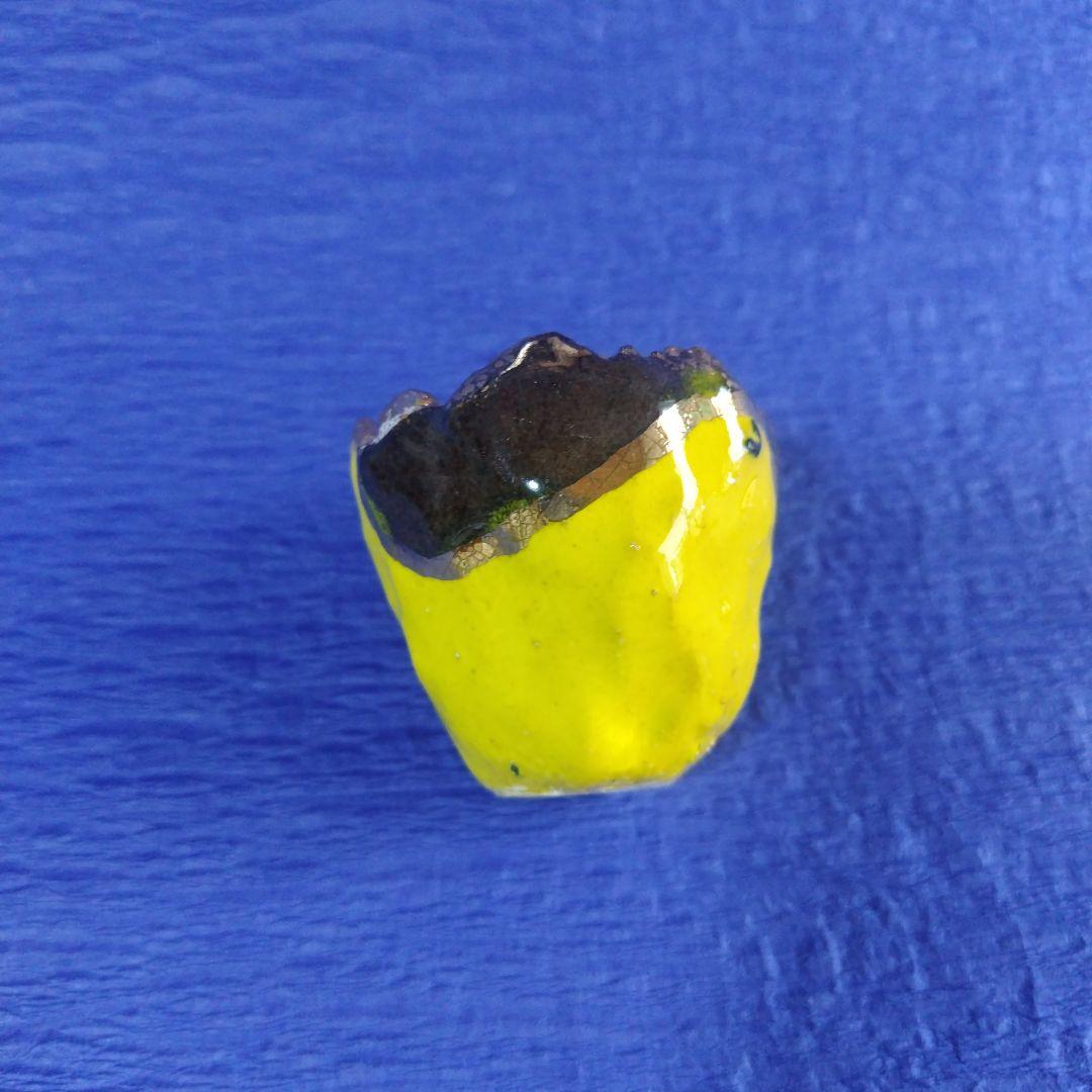 【希少】高鶴元　おちょこ　ぐい呑み　盃　湯呑み　鑑賞用　陶器　金色縁　　レトロ