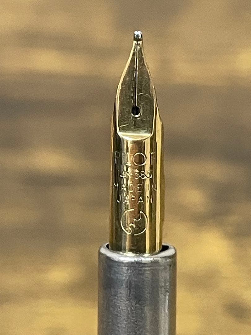 筆記確認済　2代目　キャップレス　万年筆　パイロット　PILOT