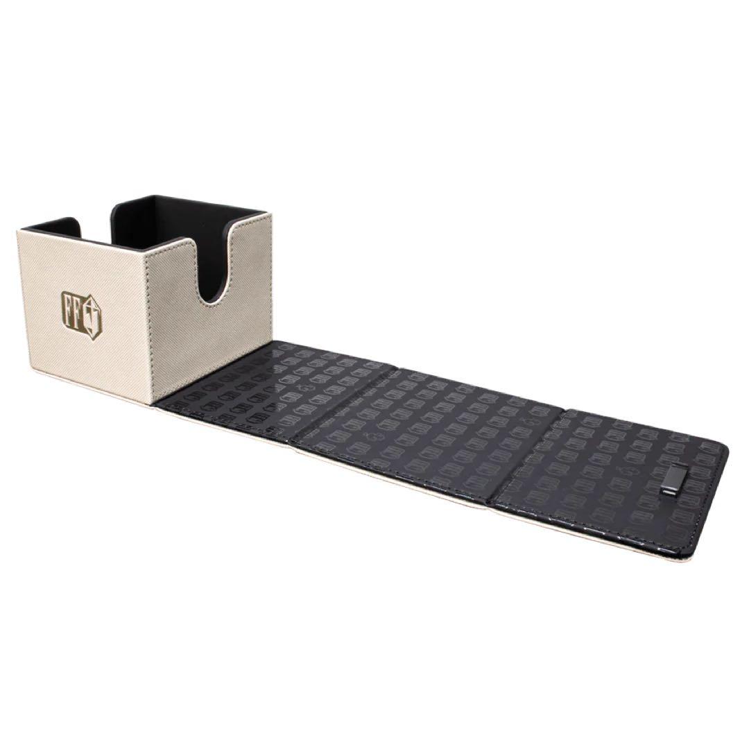 ウルトラプロ/FF《クラウド：星の守護者》 プレミアムレザレットデッキボックス