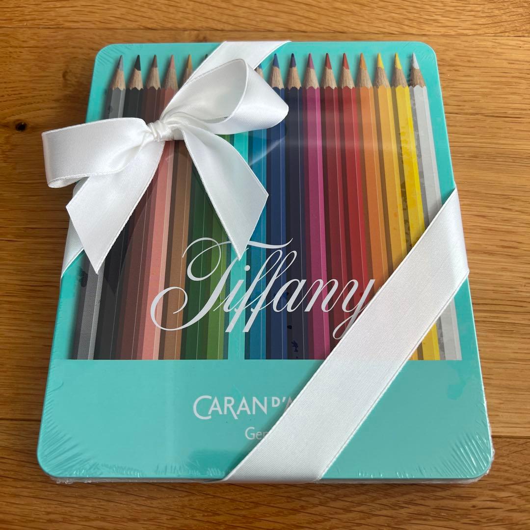 TIFFANY&Co. ティファニー 色鉛筆 12色 カランダッシュ 缶入り