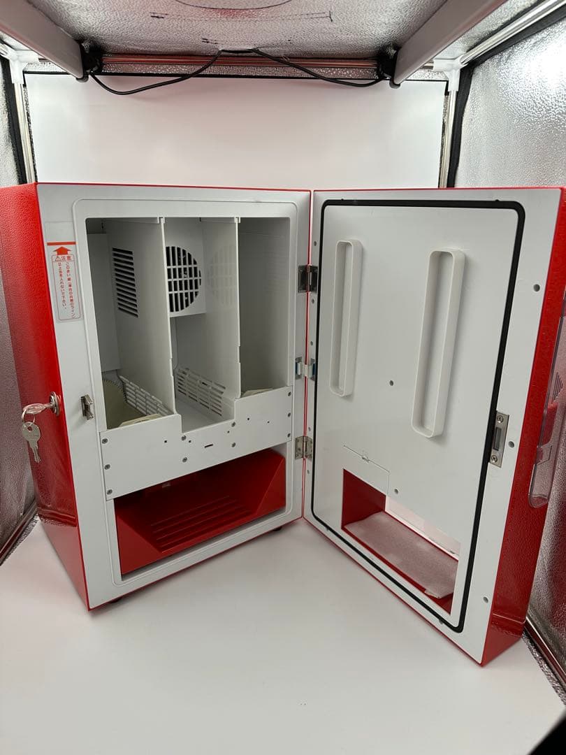 【美品】MASAO ミニ自動販売機型保冷庫 MSO-016（赤）