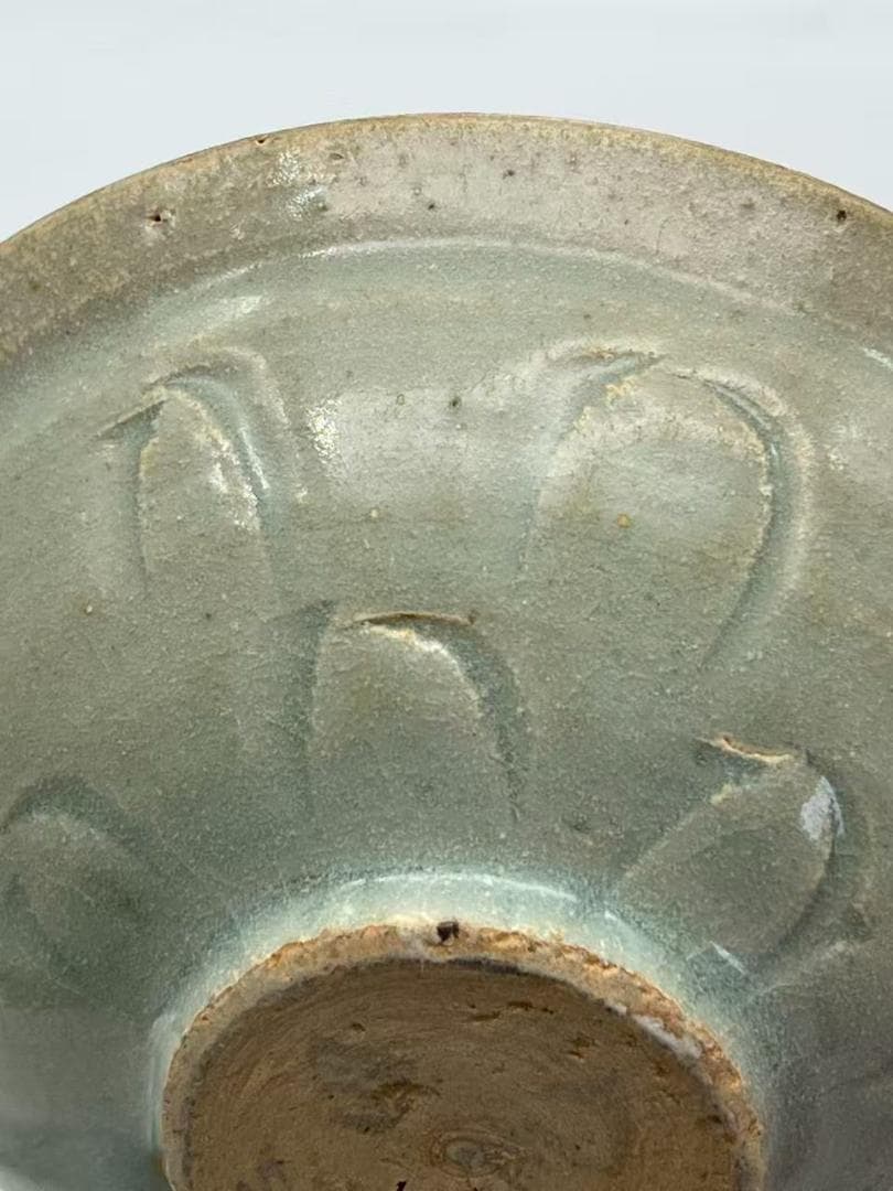 宋時代　青磁　影青蓮瓣文碗　高台墨文字入り　耀州窯 茶盞 青瓷鉢(A-100)