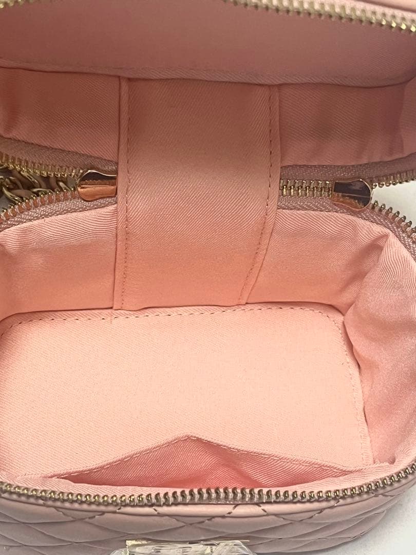 Darich キルティングスクエアミニバッグ