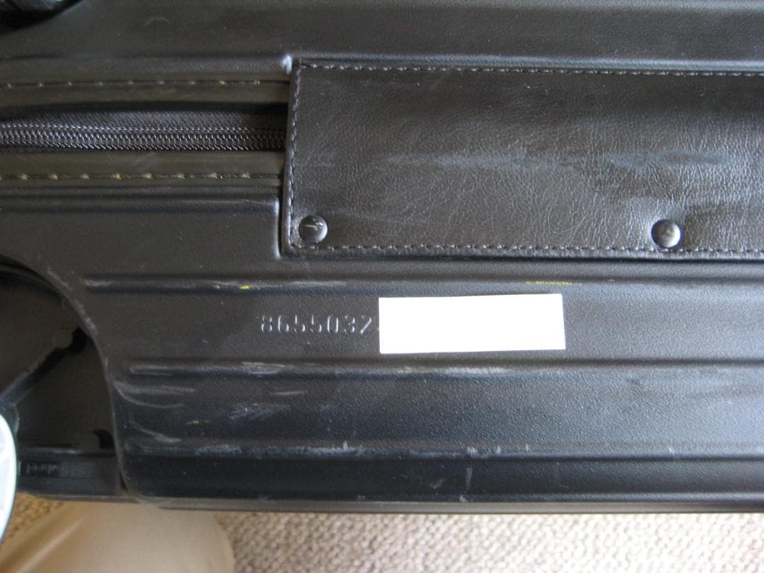 RIMOWA リモワ・ボレロ　ブラック４輪　正規品