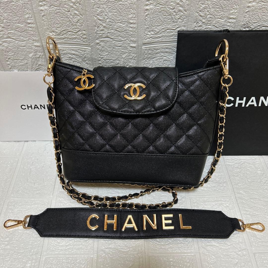 CHANEL ノベルティ ショルダーバッグ