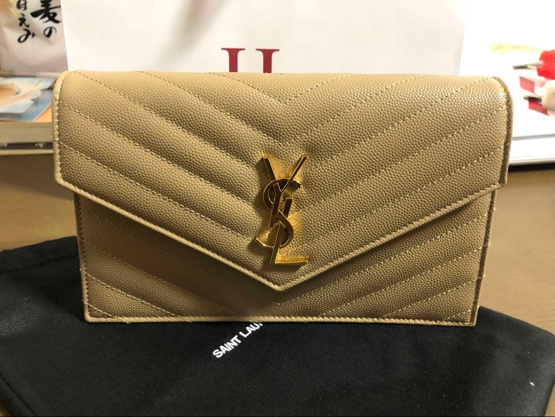 サンローラン YSL カサンドラ チェーン ウォレット レザー ベージュ