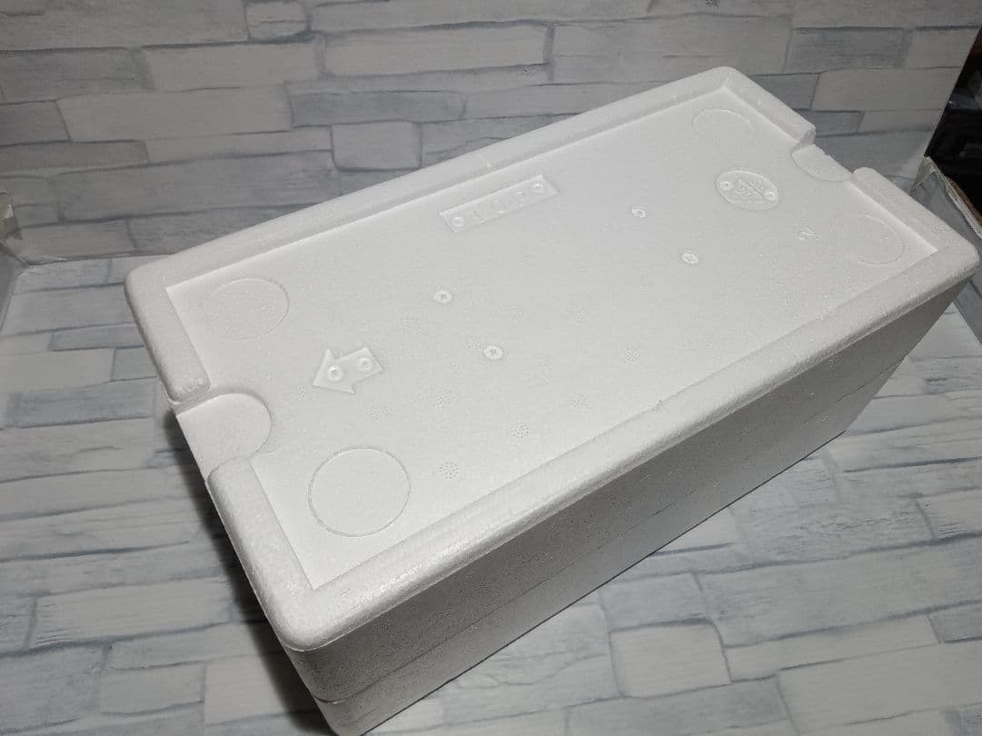 1/18 BMW M4 パフォーマンスエディション　ミニカー　オレンジ