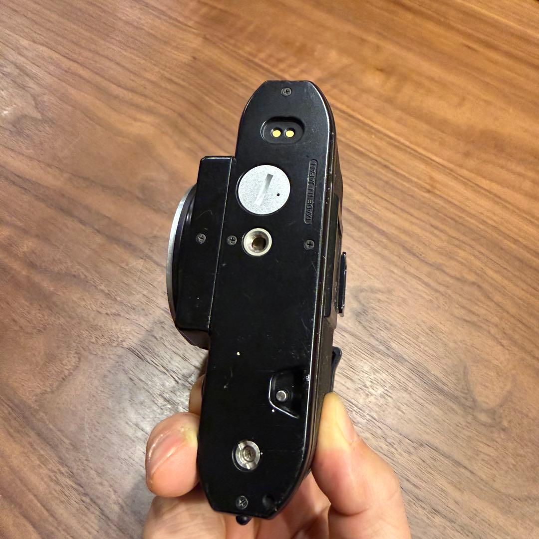 Nikon ニコン EM ブラック ボディ フィルムカメラ　レンズ付き