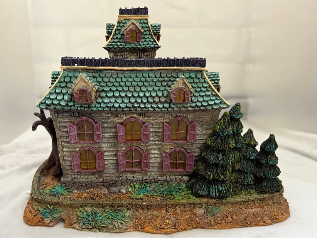 ホーンテッドマンション ファントムマナー ライトアップフィギュア US限定箱あり