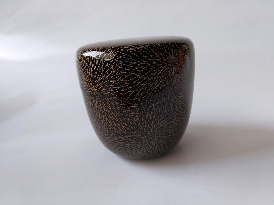 輪島塗 棗 新田義明 作 金彩 彫菊詰 棗 共箱 共布 漆器 漆芸 茶道具 美品