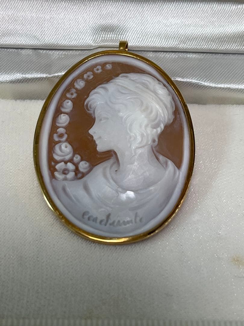 シェルカメオ18kブローチ、ペンダント2way