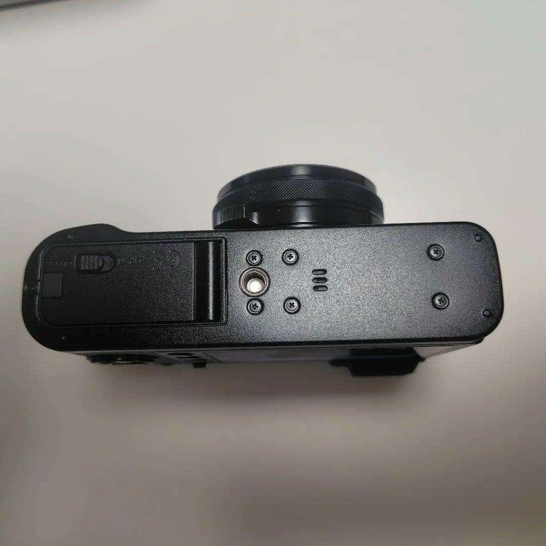 【美品】FUJIFILM X100F【シャッター1200回】