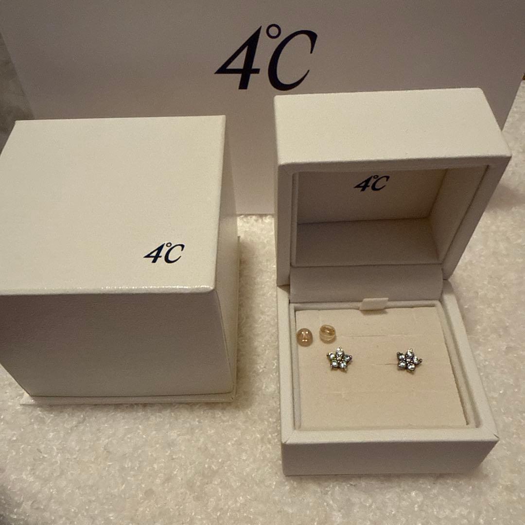 4℃ silver 花形 ピアス