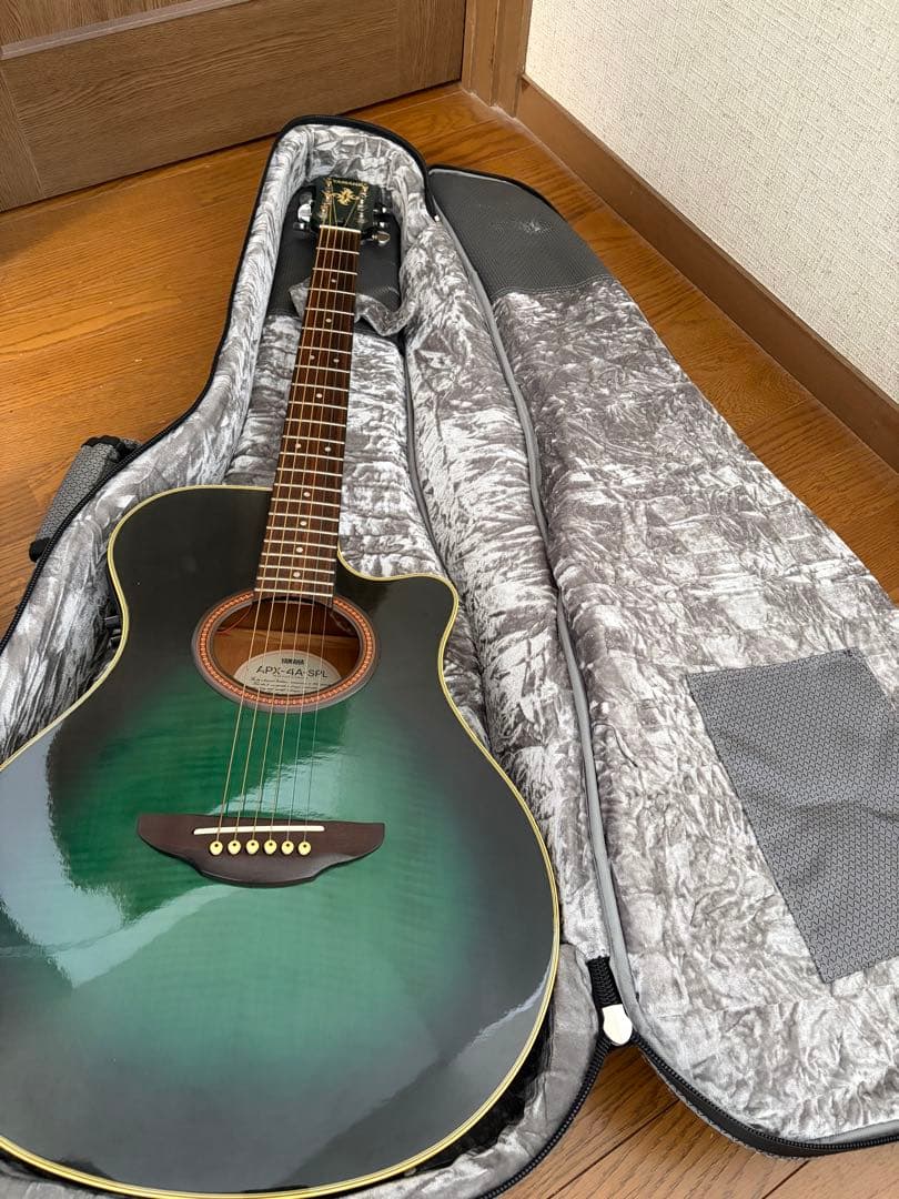 【週末限定価格】Yamaha APX-4A-SPL アコースティックギター