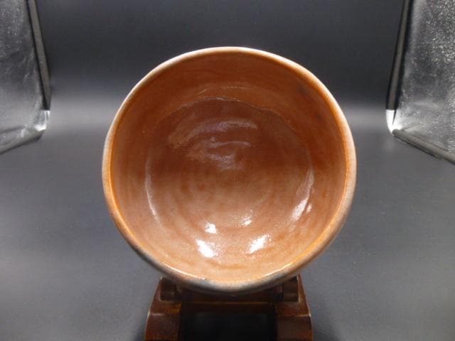 楽吉衛衛門　十二代　弘入　赤茶碗／共箱・共布／楽吉衛衛門　十三代　惺入極め箱