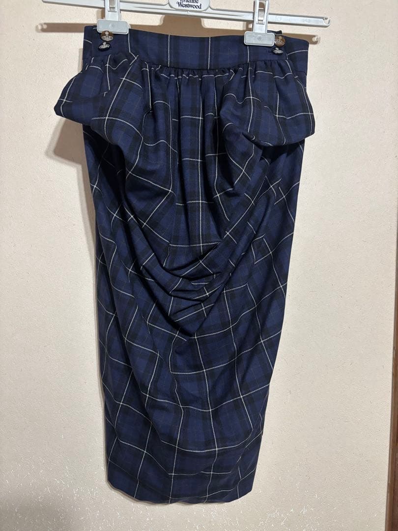 ヴィヴィアンウエストウッド 貴婦人みたいなタイトスカート