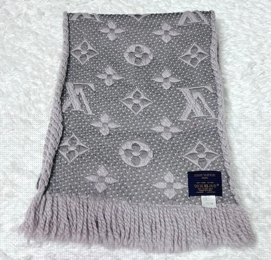 極美品　LOUIS VUITTON モノグラム　総柄　マフラー　箱付き　グレー