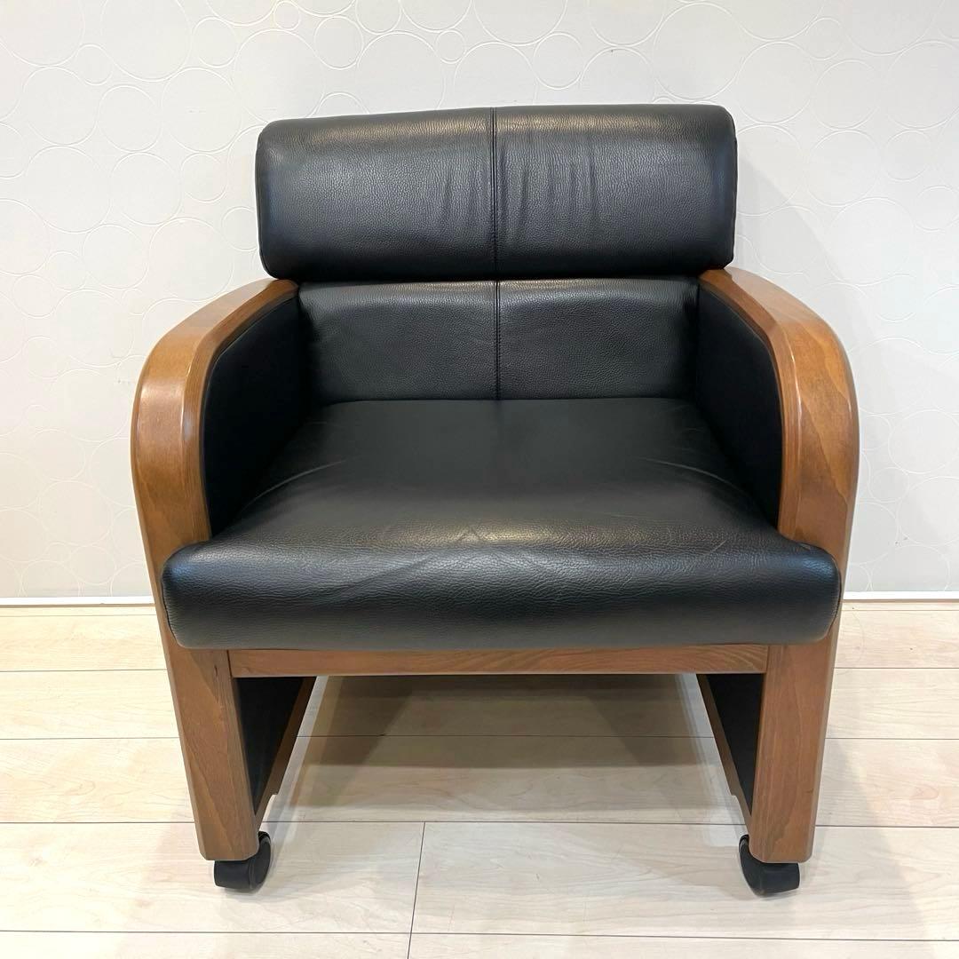 【美品】KOKUYO EARA ミーティングチェア 椅子 木肘 キャスター付①