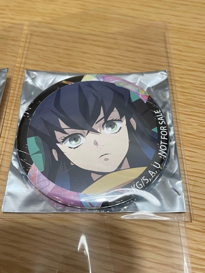 【新品】鬼滅の刃 柿安 弁当 缶バッチ カナヲ 伊之助 禰豆子 炭治郎 玄弥