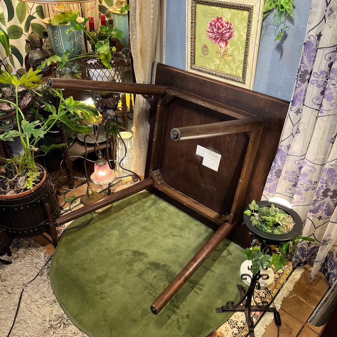 しろ　ヴィンテージ デザイナーズ　コンパクト　　ダイニングテーブル