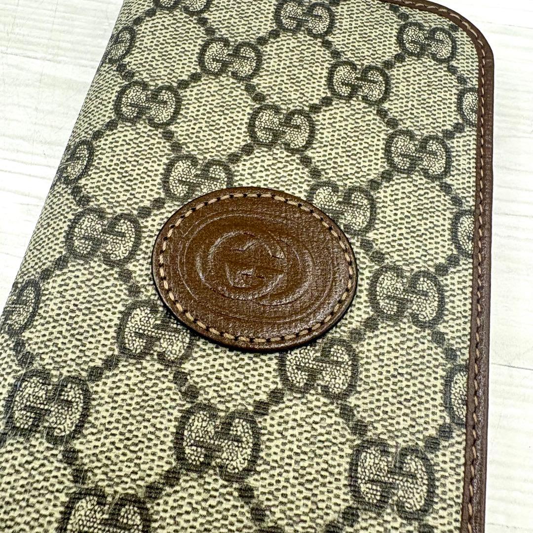 【美品】GUCCI iPhone15pro アイフォンケース　GGスプリーム