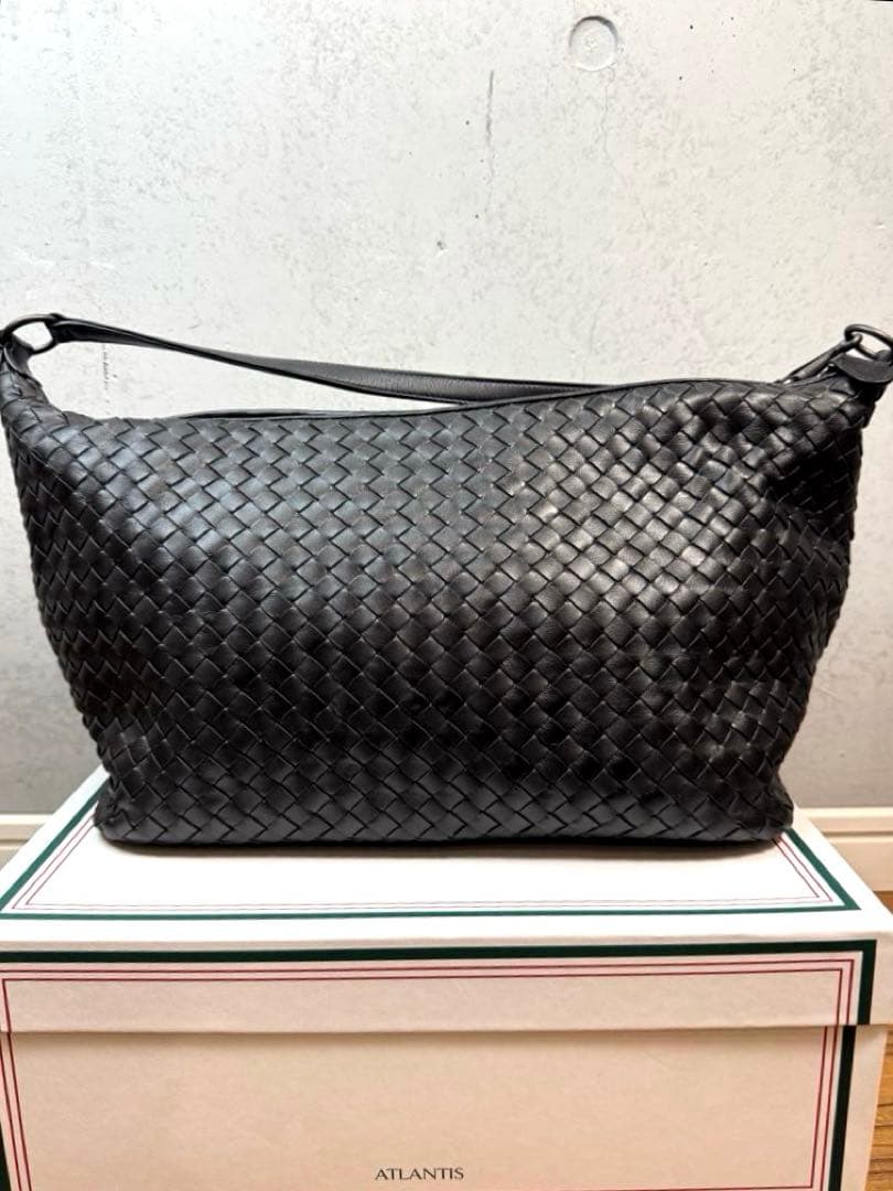 BOTTEGA VENETA ボッテガヴェネタ イントレチャート ショルダー美品