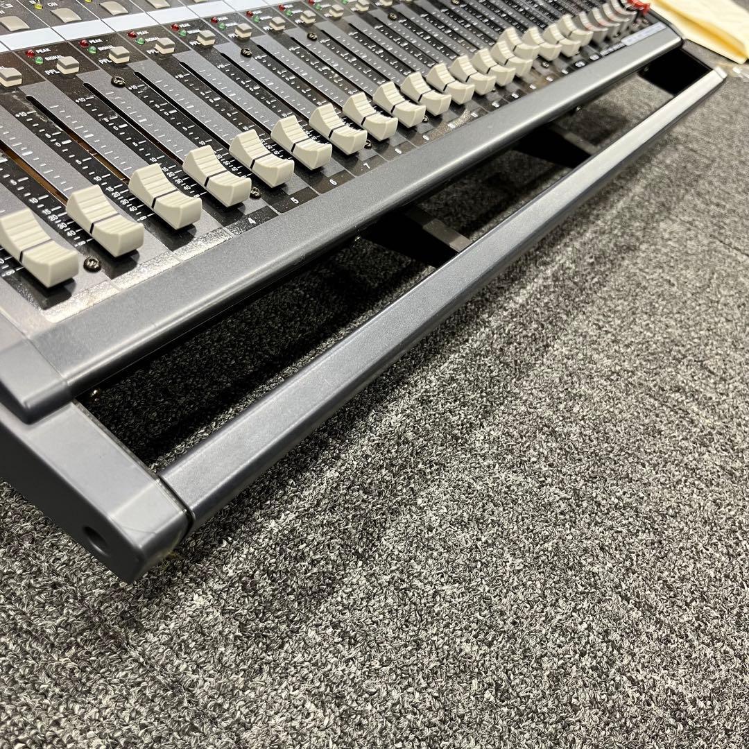 【11125】 YAMAHA emx5000-20 ミキサー