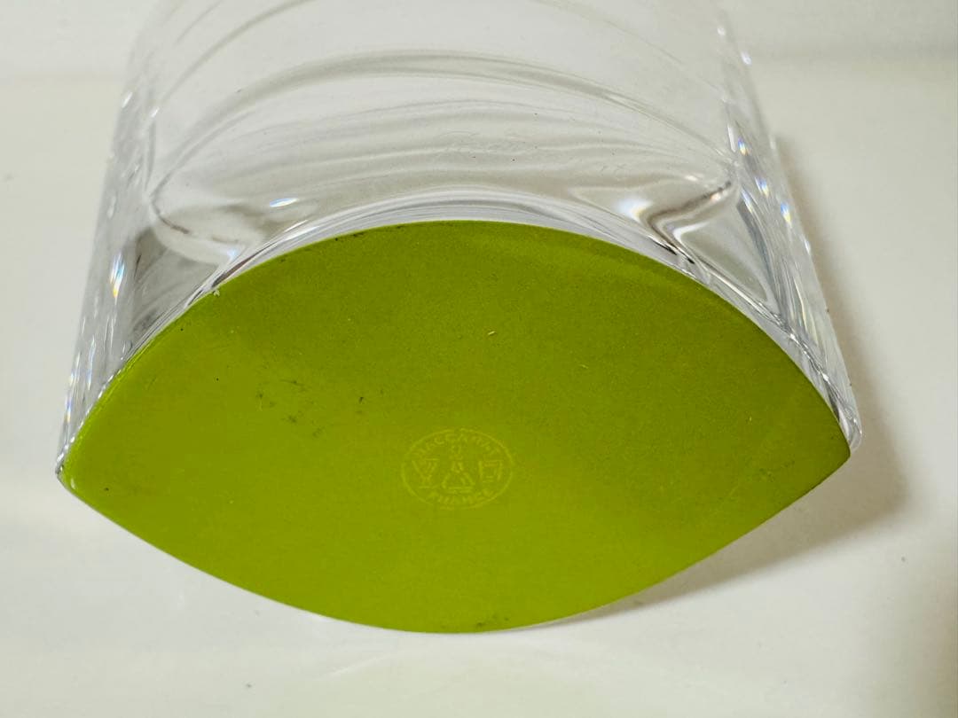 Baccarat バカラ クリスタル ウェーブグリーン ベース 花瓶ガラス