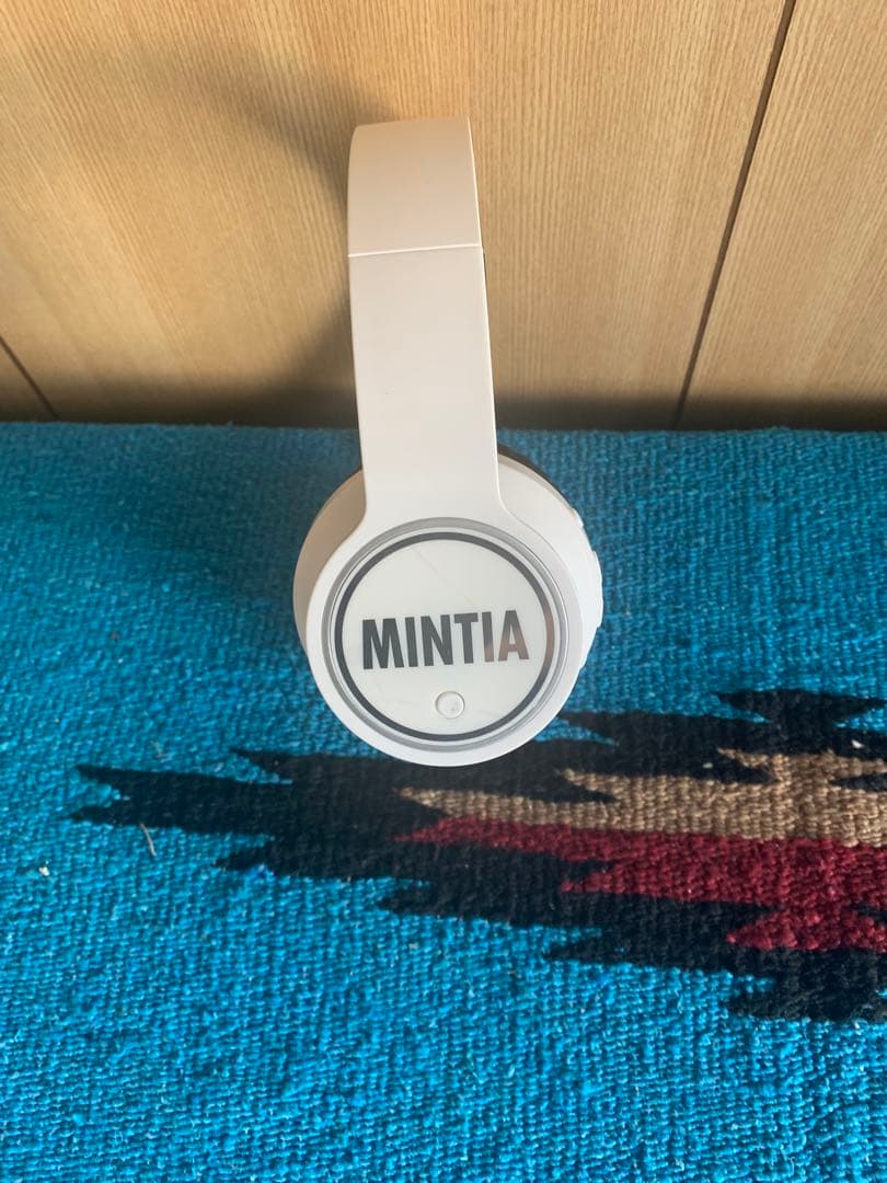 [非売品］ミンティア ✖  Man ワイヤレスヘッドホン