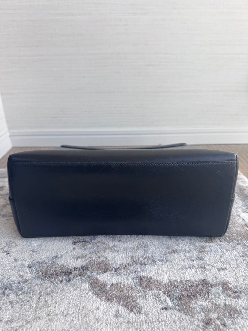 【VINTAGE】GUCCI バンブーハンドル レザー ハンドバッグ 黒