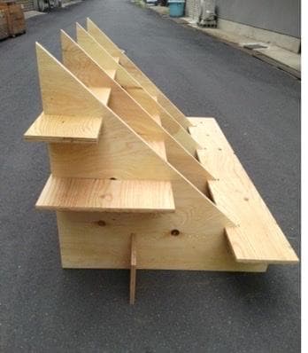 マルシェ木箱用傾斜台　(※木箱が必要な場合別途販売できます)