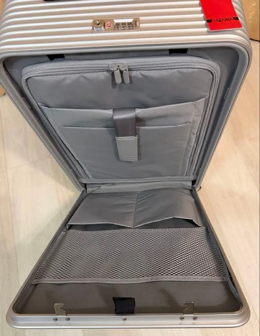 【カミ】本間ゴルフ　キャリーケース　シルバー