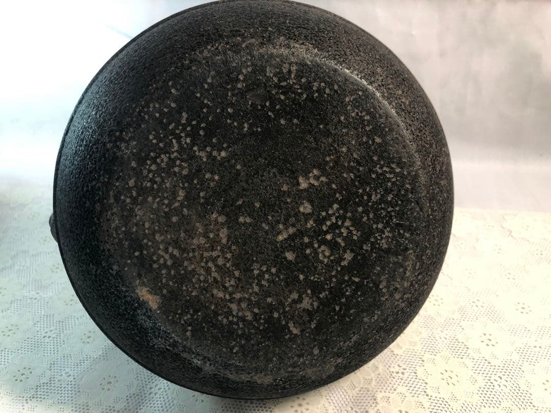 鉄瓶　龍盛堂 花模様 鉄瓶 黒色 鋳鉄製