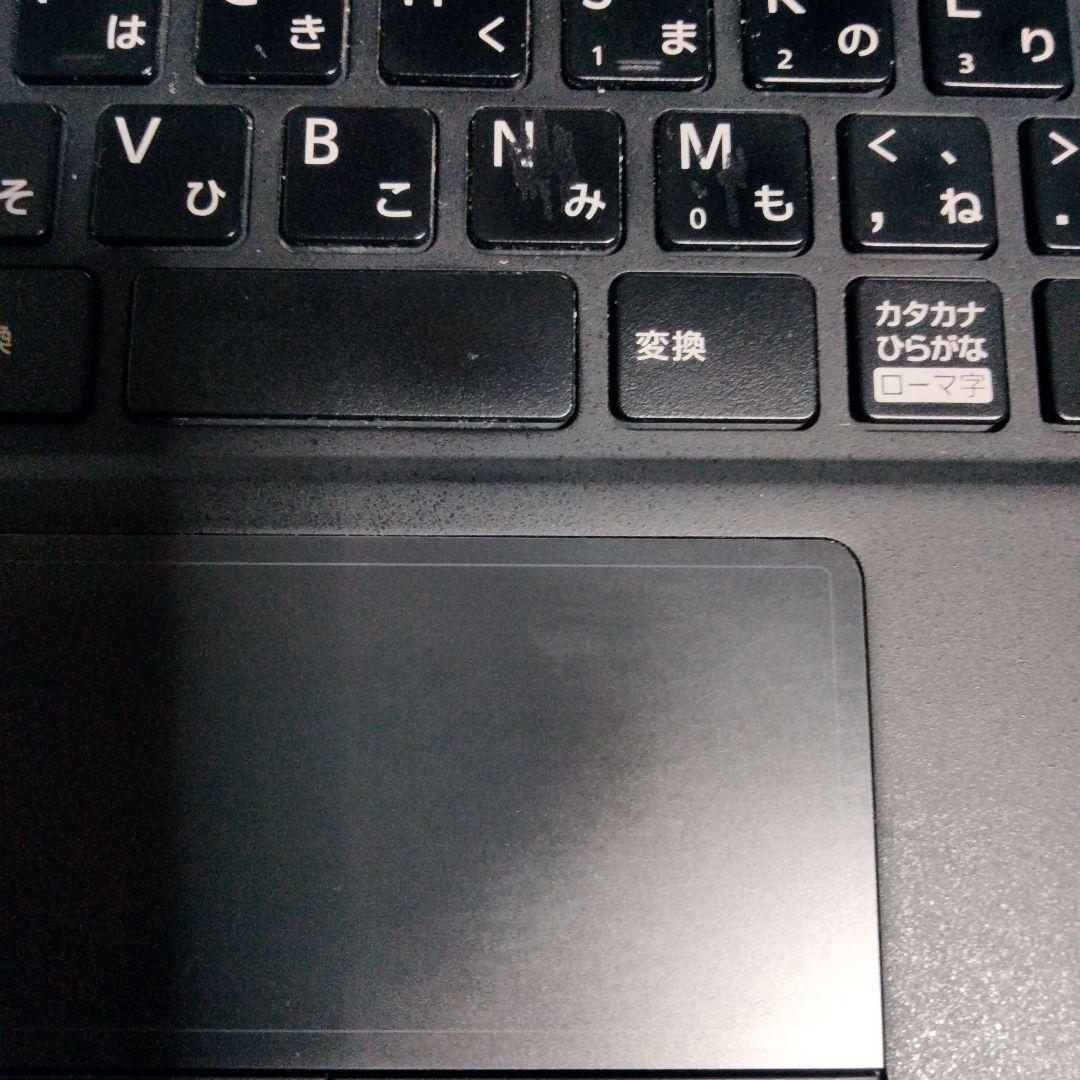 富士通U939/B (8世代i5/8GB/256GB カメラ・マイク非搭載)