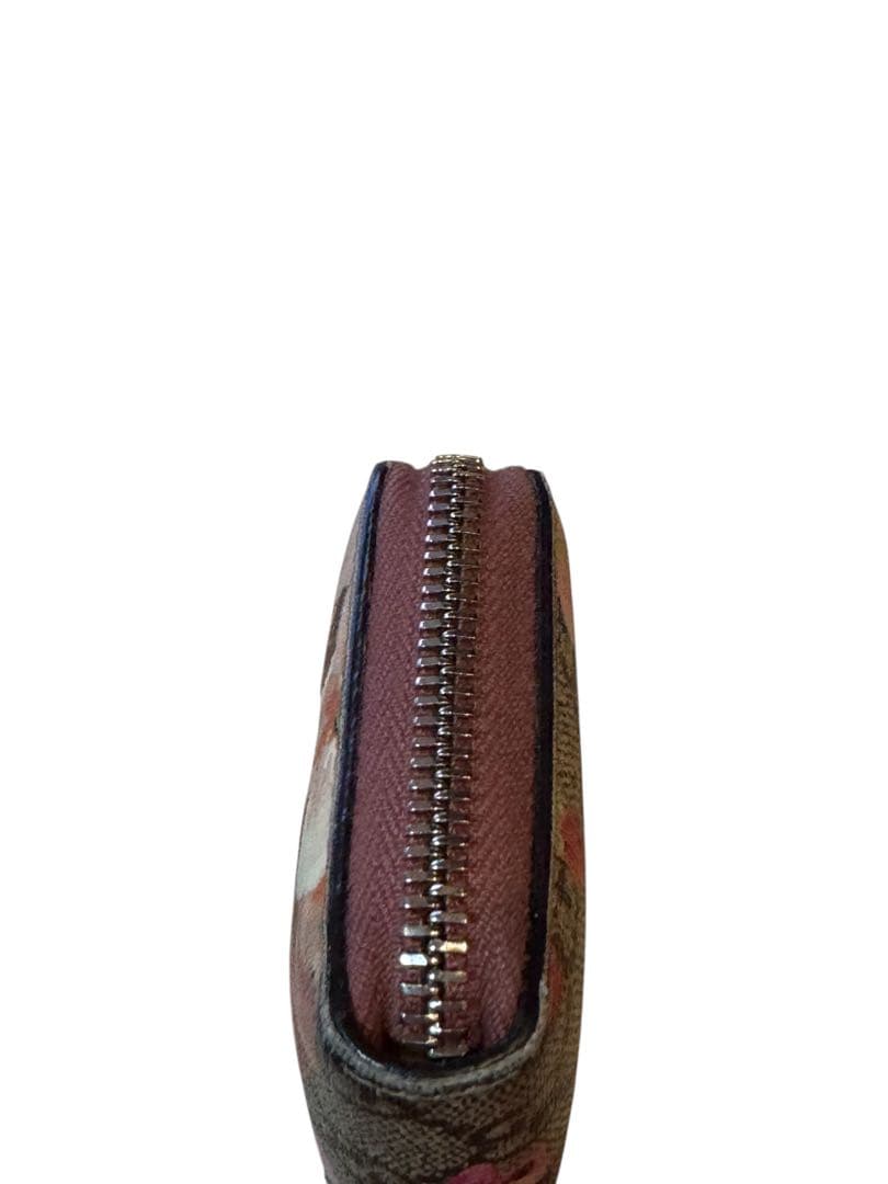 わたあめ　Gucci 花柄 ケース