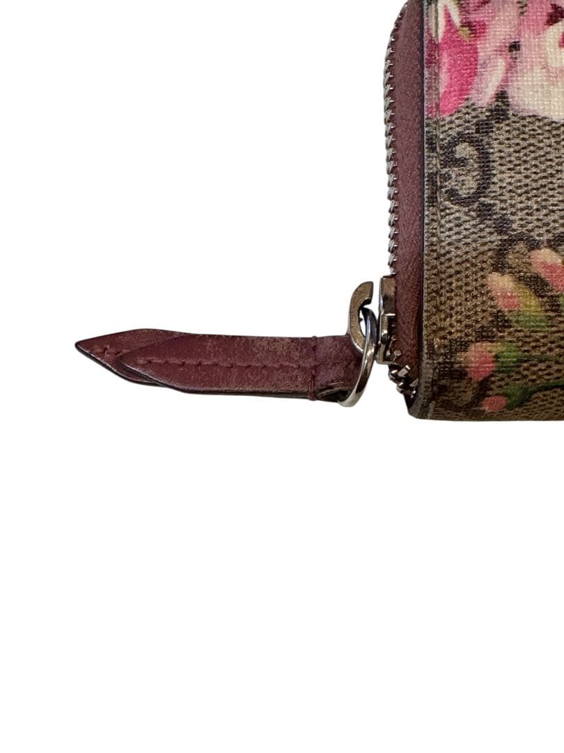 わたあめ　Gucci 花柄 ケース